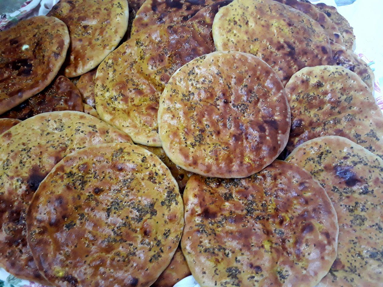 پخت نان شیرمال در خانه